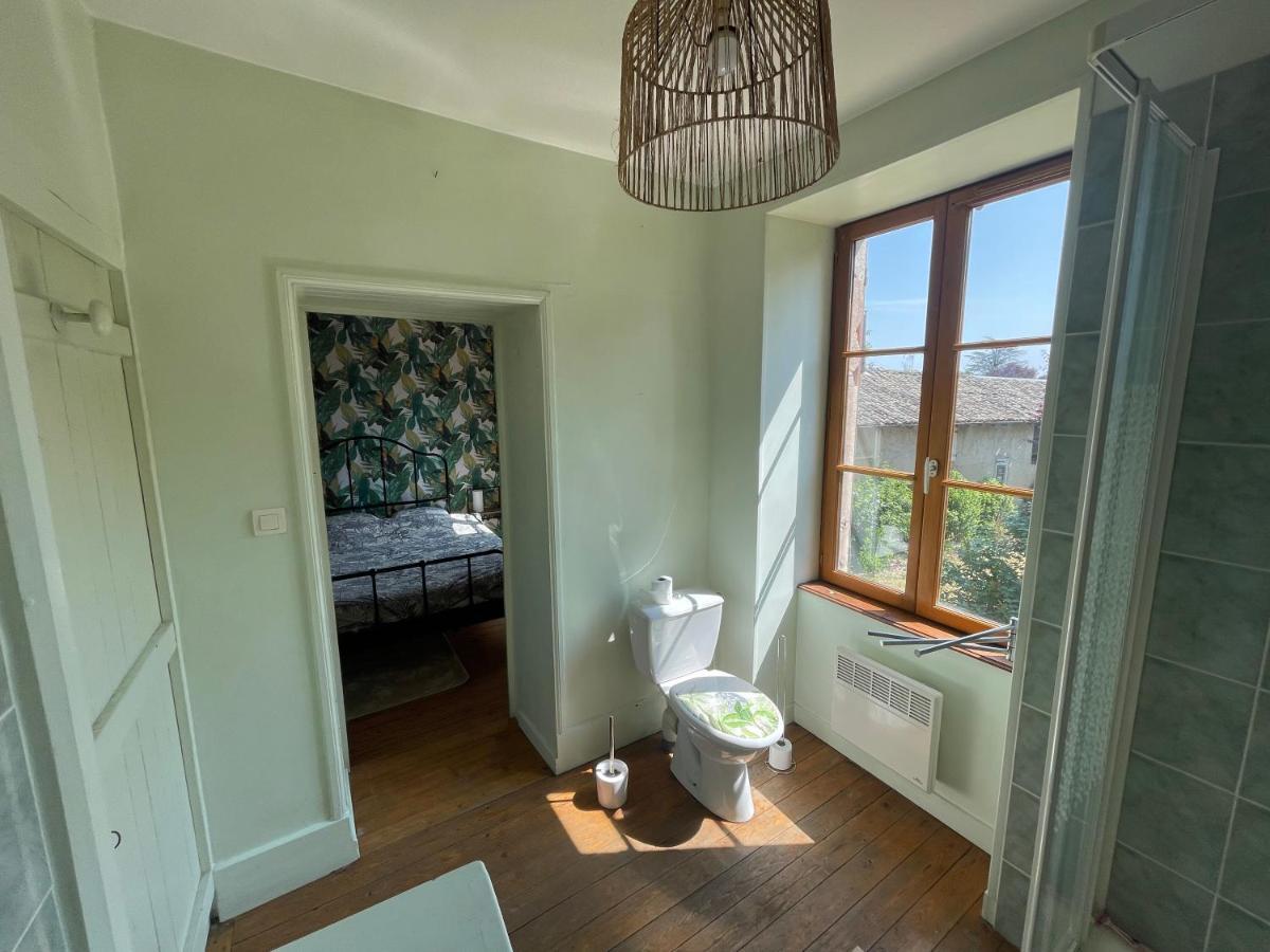 Le Clos Des Cadots - Chambre Chaintré Exterior photo